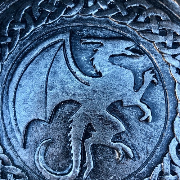 Dragon Coasters Flying Goth Holder -3 Coaster Set - Picture 4 of 11